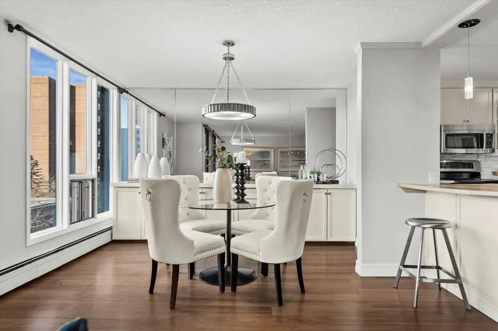 1001 14 Avenue SW Calgary AB T2R 1L2