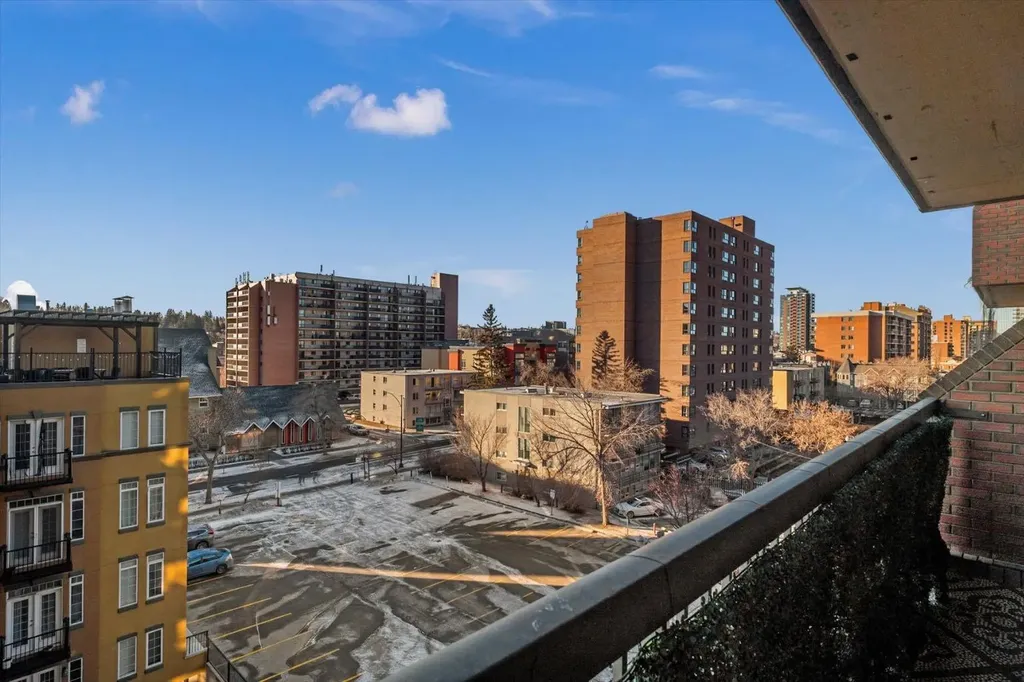 1001 14 Avenue SW Calgary AB T2R 1L2