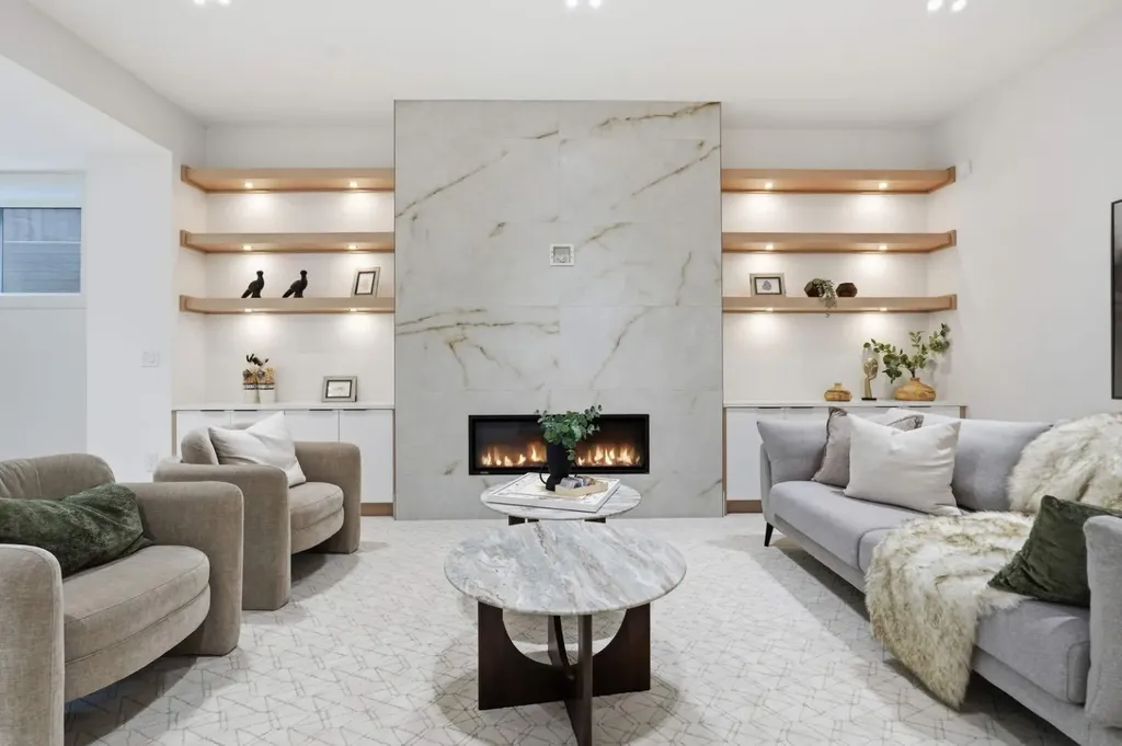 2613 6 Avenue NW Calgary AB T2N 0X8