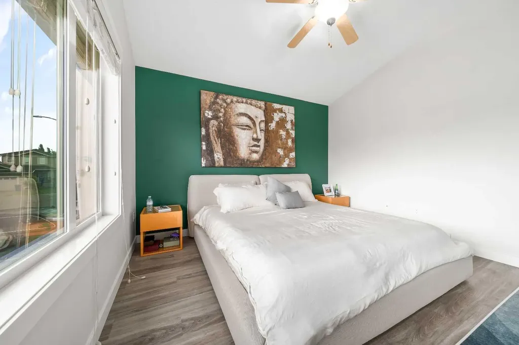 366 Somerset Row SE Medicine Hat AB T1B0H1