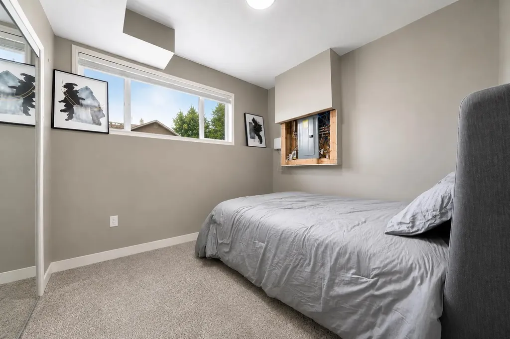 366 Somerset Row SE Medicine Hat AB T1B0H1
