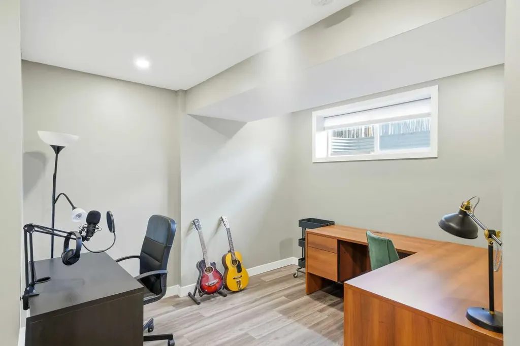 180 Eversyde Boulevard SW Calgary AB T2Y0B3