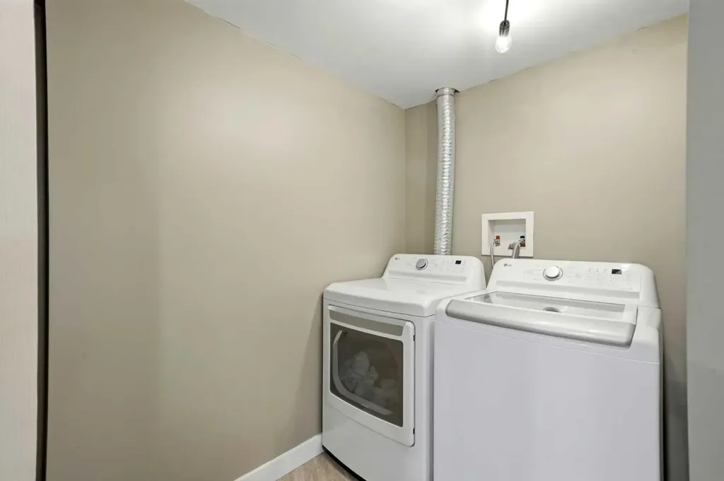 180 Eversyde Boulevard SW Calgary AB T2Y0B3