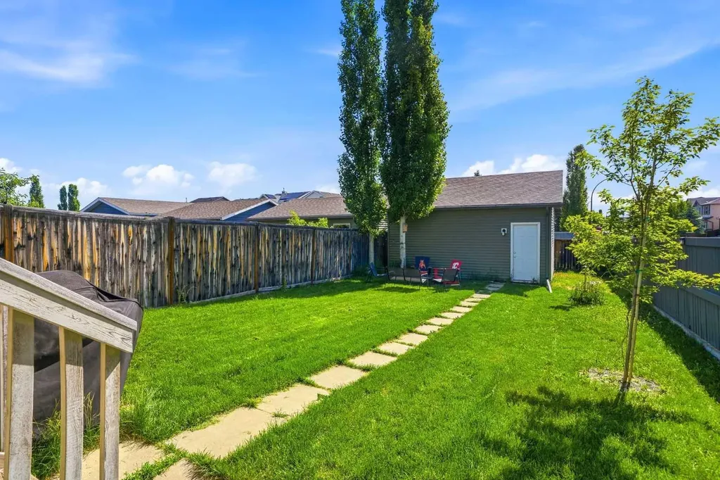 180 Eversyde Boulevard SW Calgary AB T2Y0B3