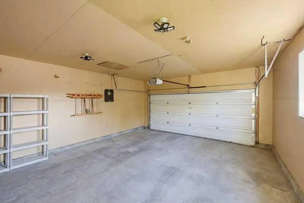 180 Eversyde Boulevard SW Calgary AB T2Y0B3