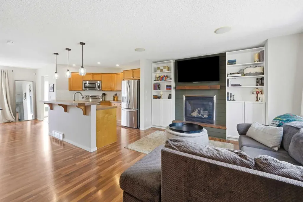 180 Eversyde Boulevard SW Calgary AB T2Y0B3