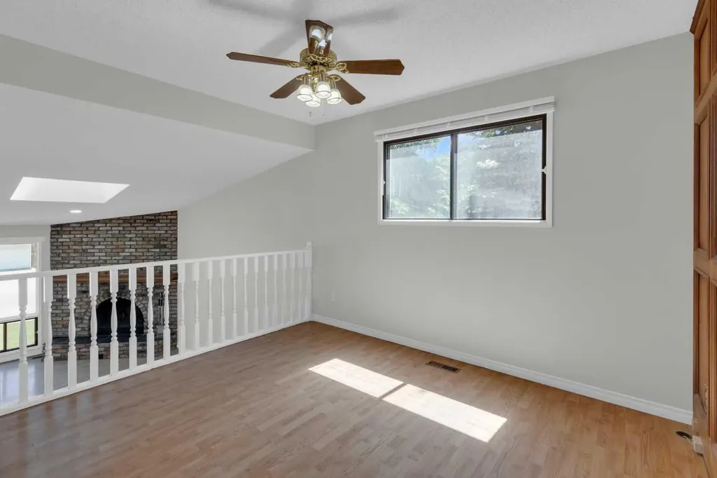 51 Ranchridge Drive NW Calgary AB T3G 1V9