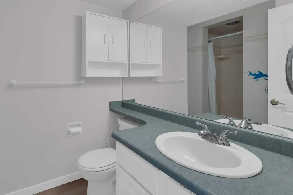 51 Ranchridge Drive NW Calgary AB T3G 1V9
