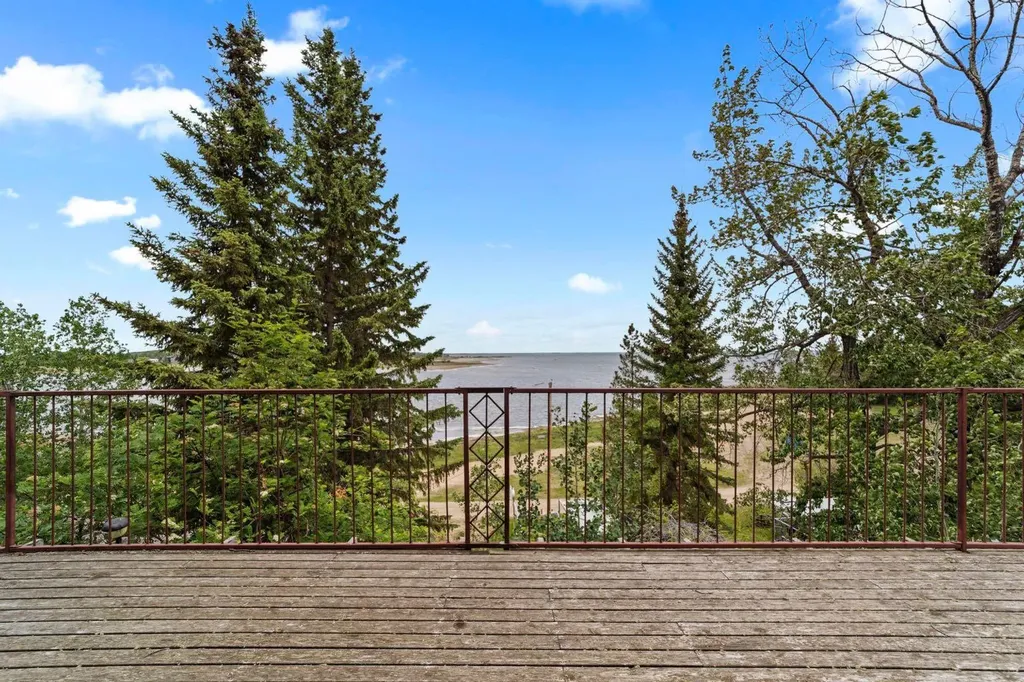 59 Bayview Drive Rochon Sands AB T0C 3B0