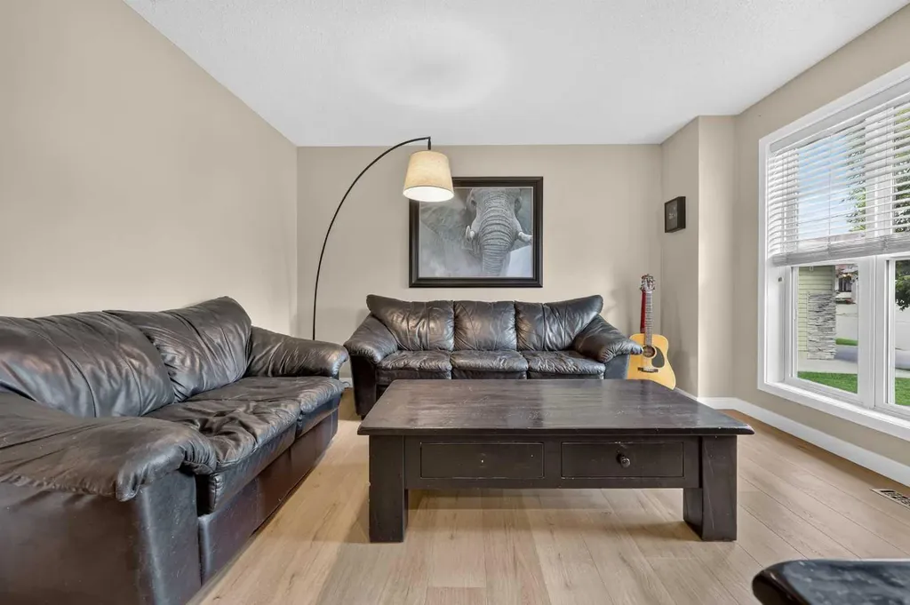 67 Hidden Ranch Terrace NW Calgary AB T3A 5A4