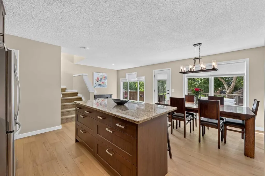 67 Hidden Ranch Terrace NW Calgary AB T3A 5A4