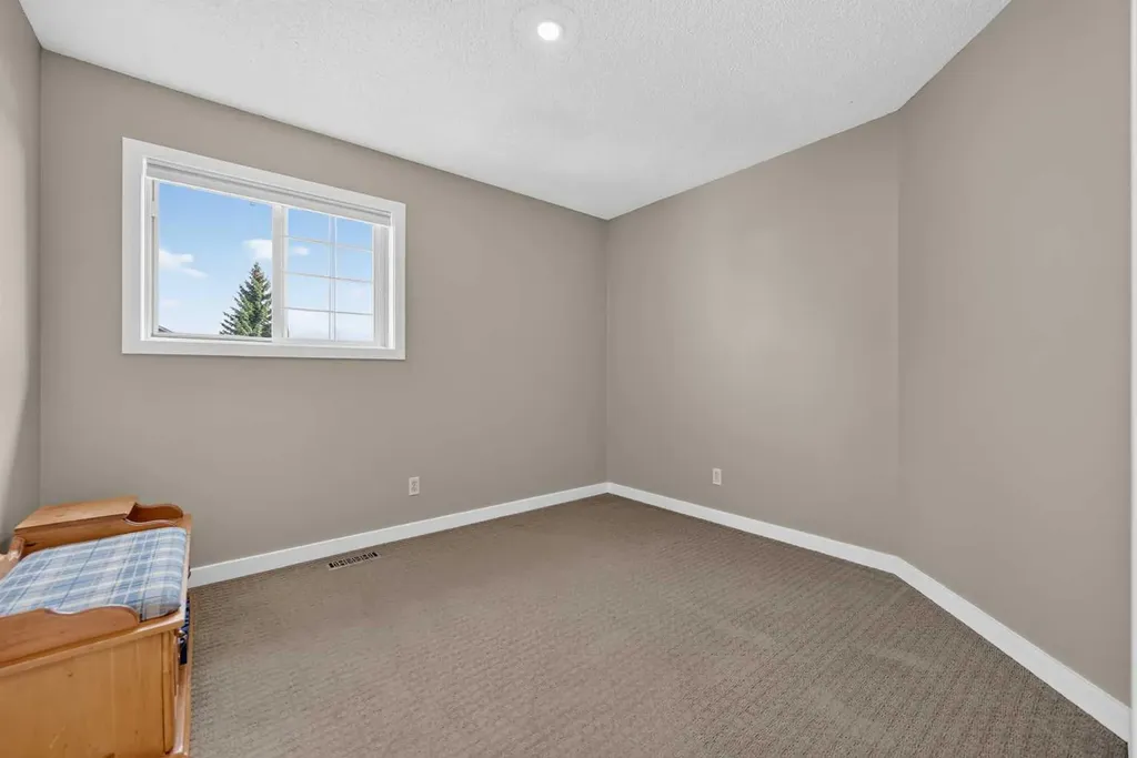 67 Hidden Ranch Terrace NW Calgary AB T3A 5A4