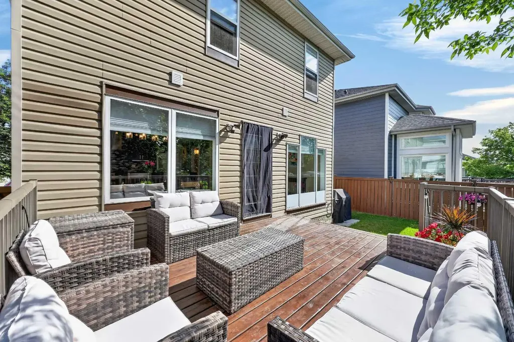 67 Hidden Ranch Terrace NW Calgary AB T3A 5A4