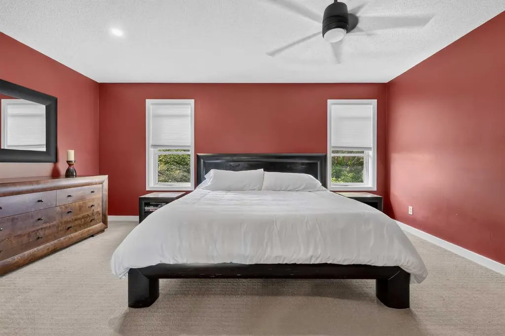 67 Hidden Ranch Terrace NW Calgary AB T3A 5A4