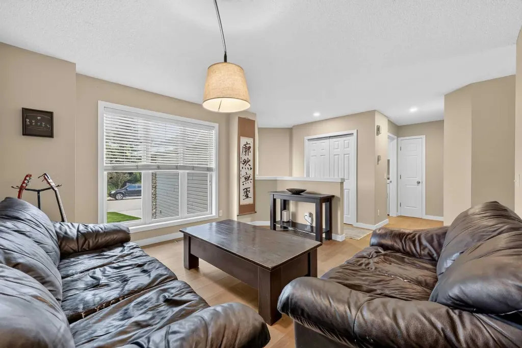 67 Hidden Ranch Terrace NW Calgary AB T3A 5A4
