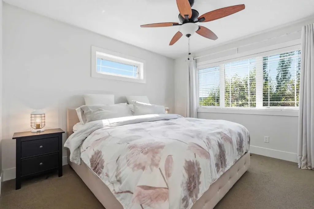 245 Cimarron Vista Way Okotoks AB T1S 1L5
