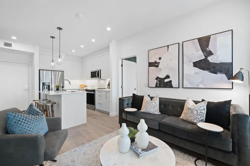 6 Merganser Drive W Chestermere AB T1X2Y2