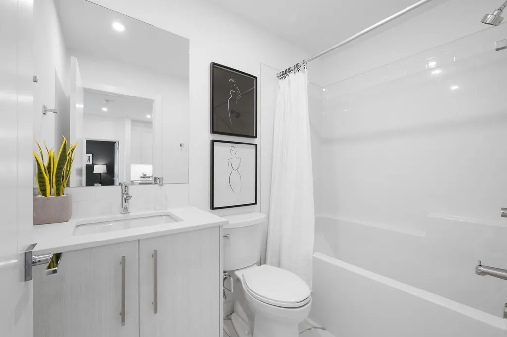 6 Merganser Drive W Chestermere AB T1X2Y2