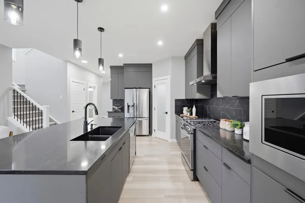 432 Dawson Circle Chestermere AB T1X2R8