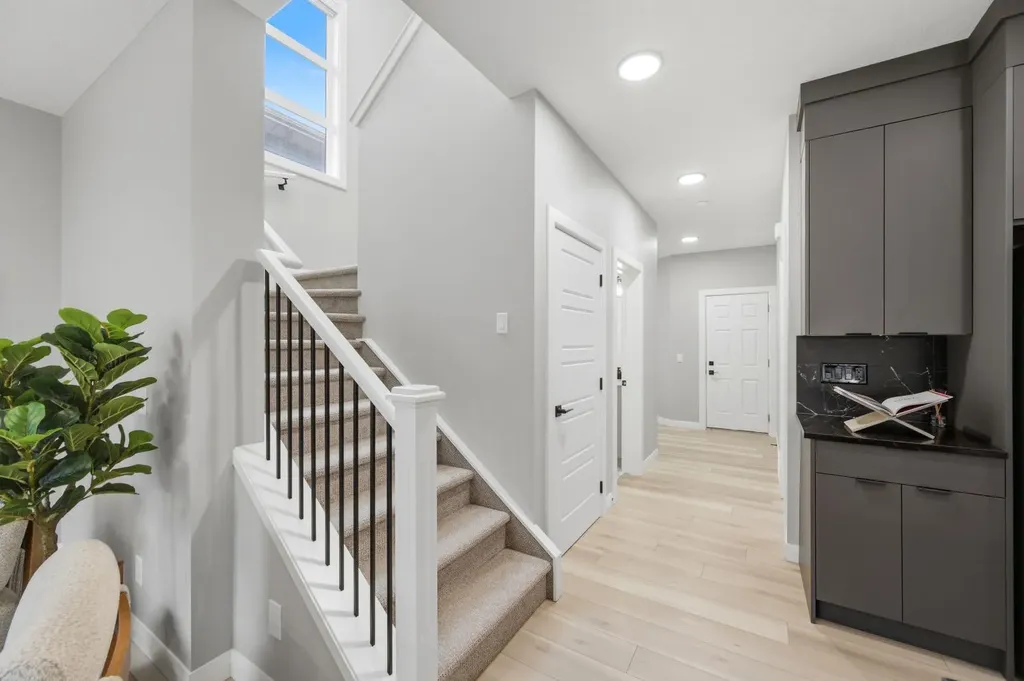 432 Dawson Circle Chestermere AB T1X2R8