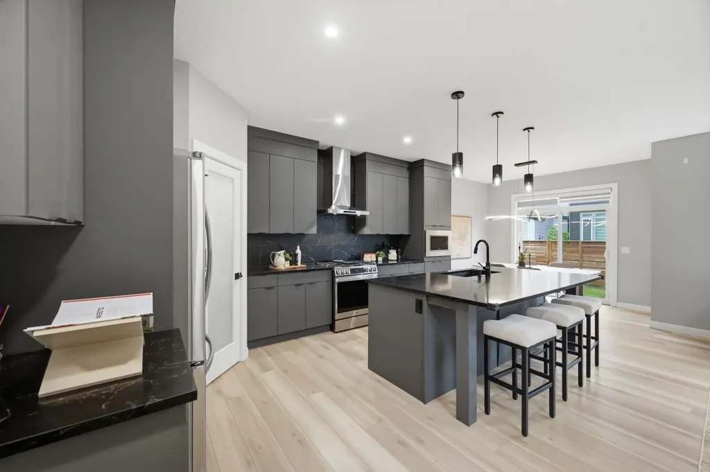 432 Dawson Circle Chestermere AB T1X2R8