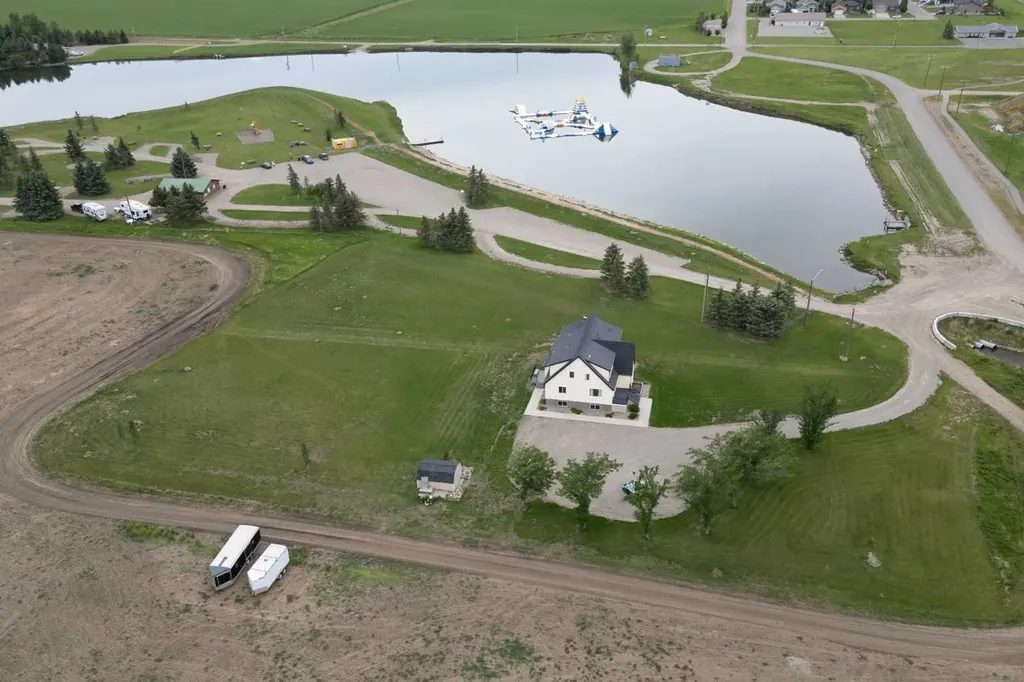12 Aspen Arbor Raymond AB T0K 2S0