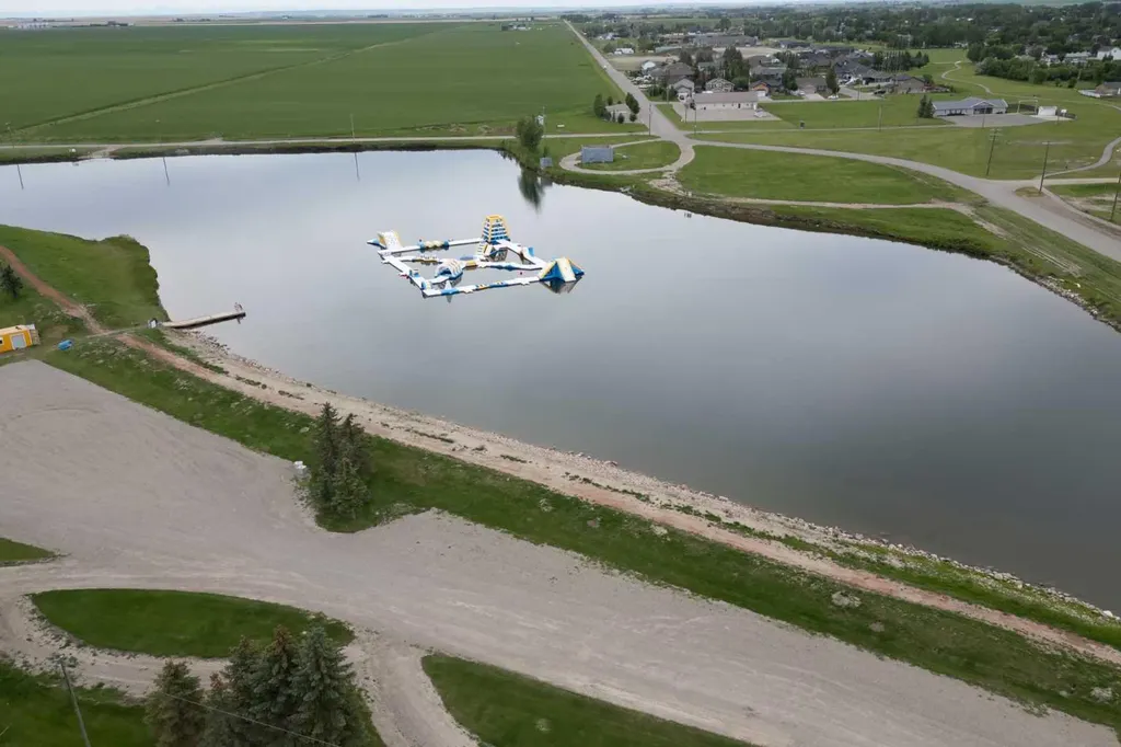 12 Aspen Arbor Raymond AB T0K 2S0