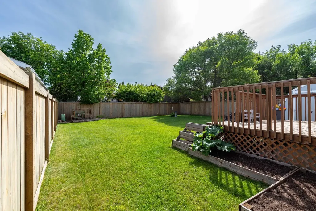 4605 32 Street Lloydminster SK S9V 1N6