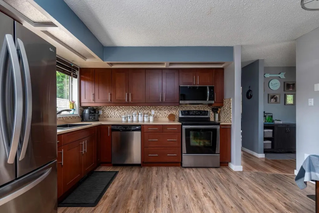 4605 32 Street Lloydminster SK S9V 1N6