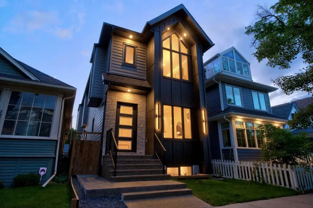 727 15 Street NW Calgary AB T2N 2B3
