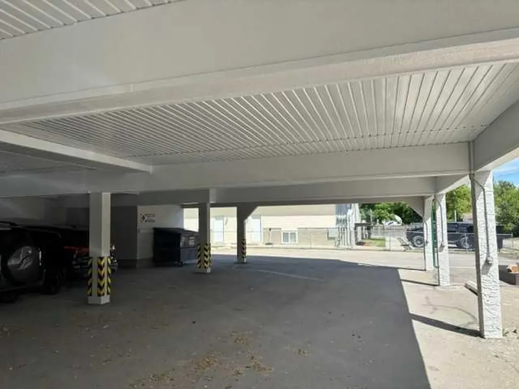 105 7 Avenue SE High River AB t1v1v8