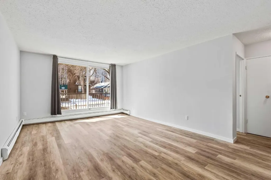 310 4 Avenue NE Calgary AB T2E 0J5