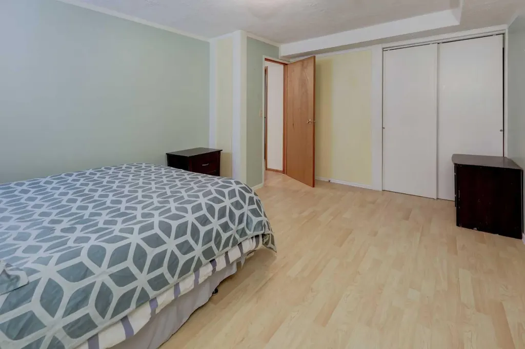 620 Mcculloch Crescent Irricana AB T0M 1B0