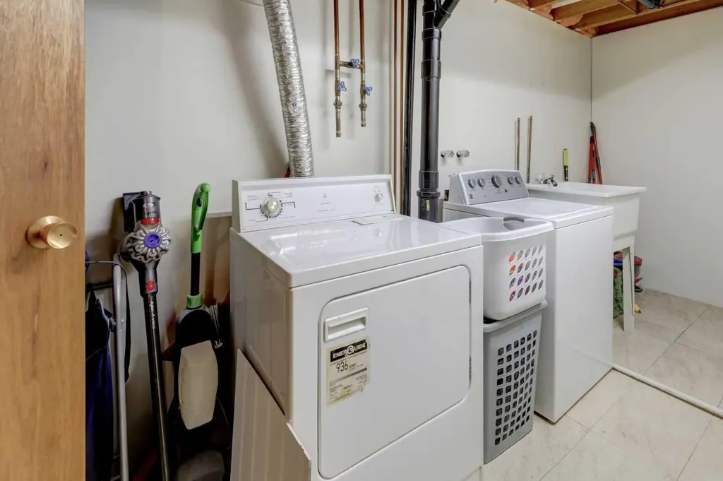 620 Mcculloch Crescent Irricana AB T0M 1B0