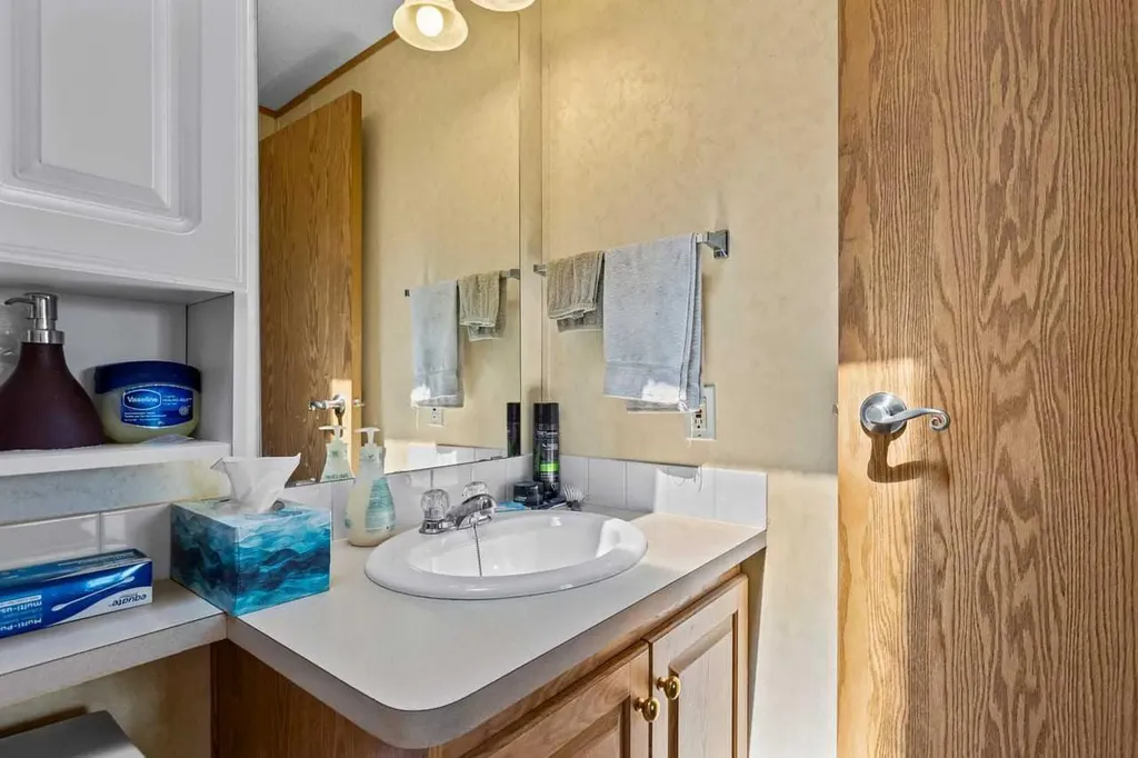 1101 84 Street NE Calgary AB T2A 7X2