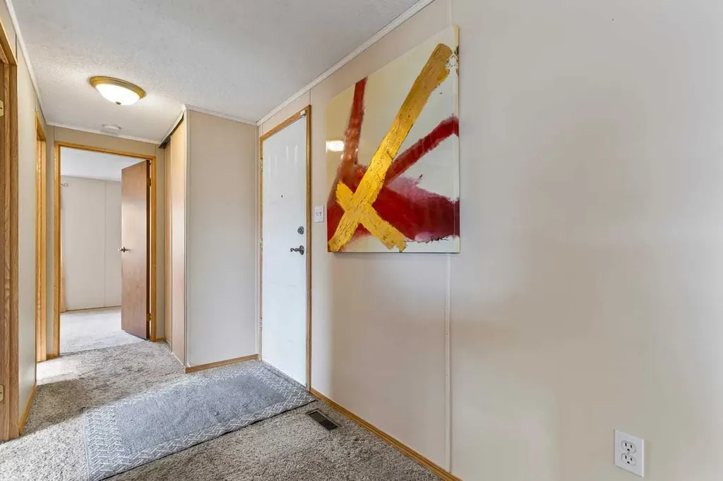 1101 84 Street NE Calgary AB T2A 7X2
