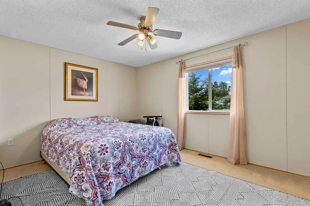 1101 84 Street NE Calgary AB T2A 7X2