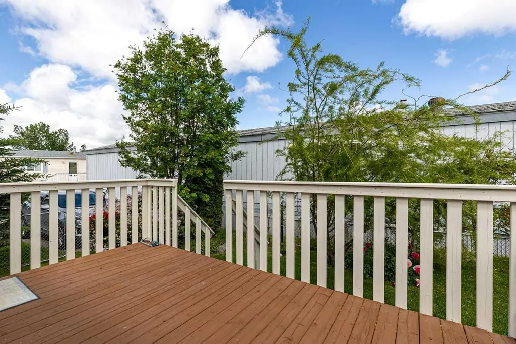 1101 84 Street NE Calgary AB T2A 7X2