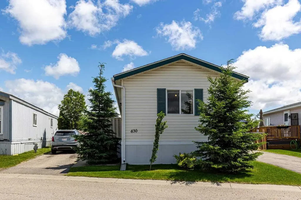 1101 84 Street NE Calgary AB T2A 7X2