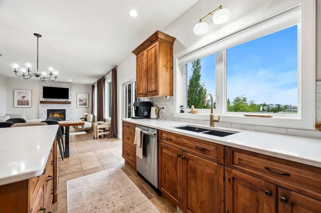 5209 19 Street Lloydminster AB T9V 3L6