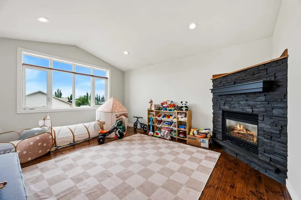 5209 19 Street Lloydminster AB T9V 3L6
