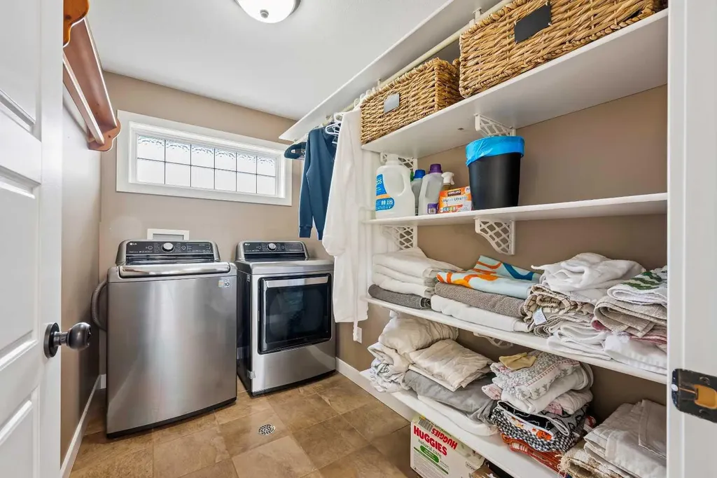 5209 19 Street Lloydminster AB T9V 3L6