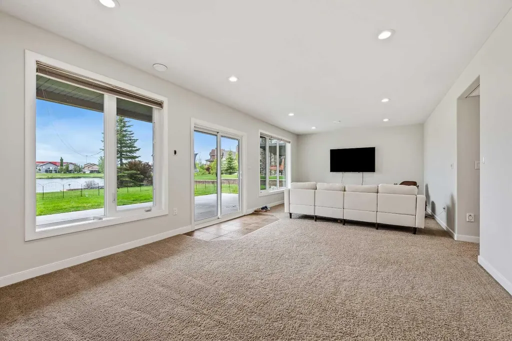 5209 19 Street Lloydminster AB T9V 3L6