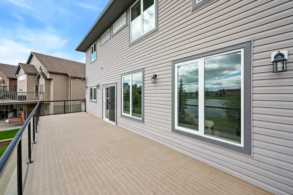 5209 19 Street Lloydminster AB T9V 3L6