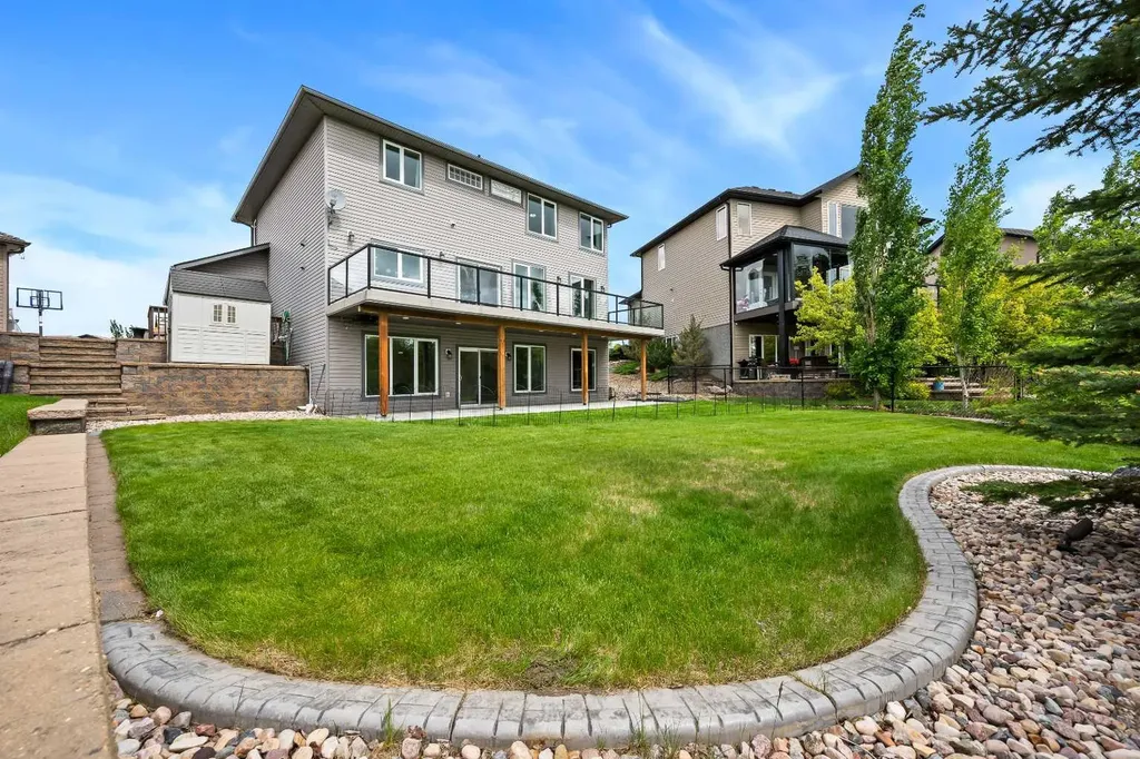 5209 19 Street Lloydminster AB T9V 3L6