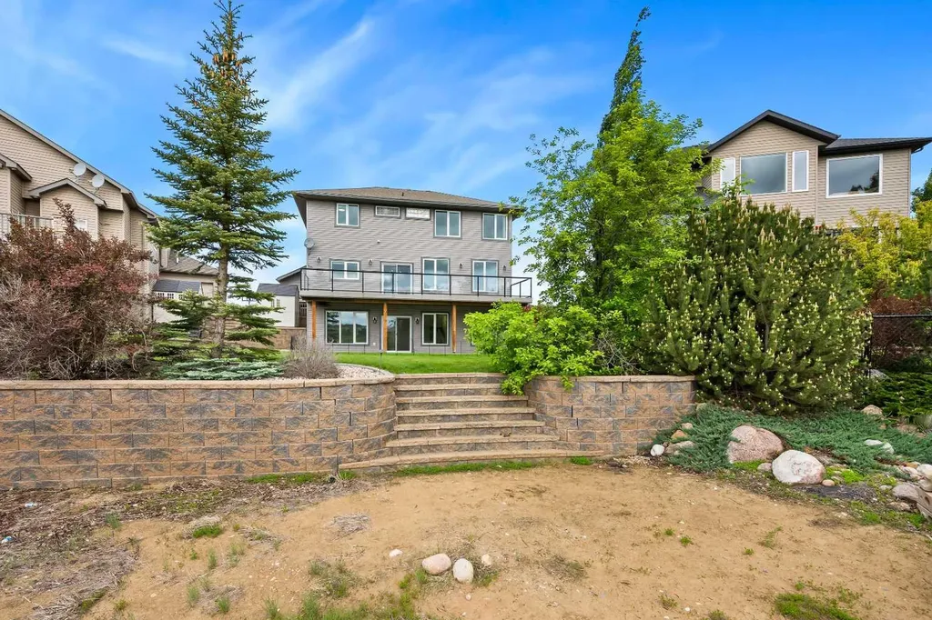 5209 19 Street Lloydminster AB T9V 3L6