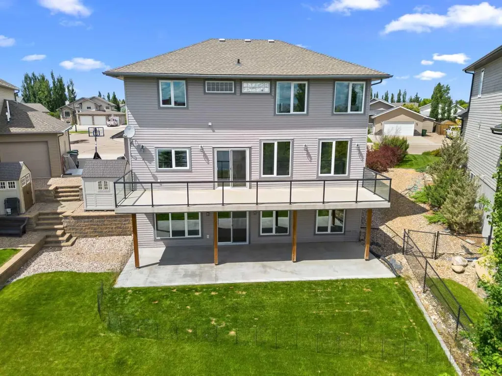 5209 19 Street Lloydminster AB T9V 3L6