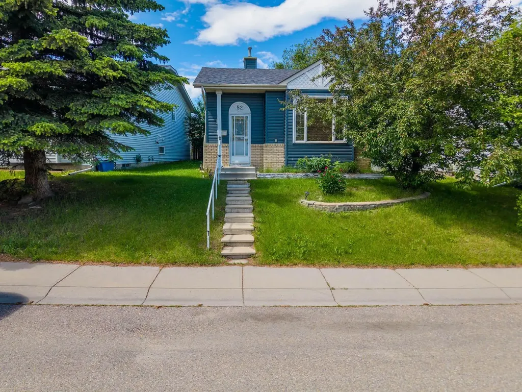 52 Covington Road NE Calgary AB T3X4A7
