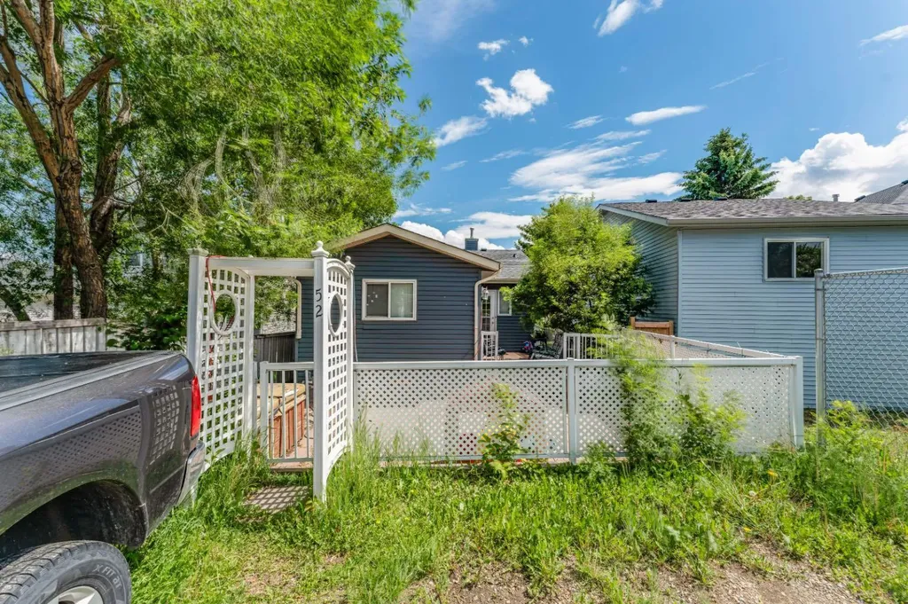 52 Covington Road NE Calgary AB T3X4A7