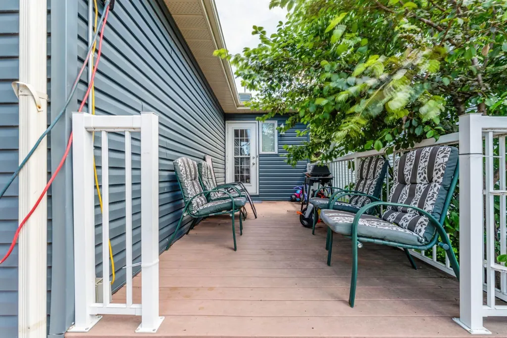 52 Covington Road NE Calgary AB T3X4A7